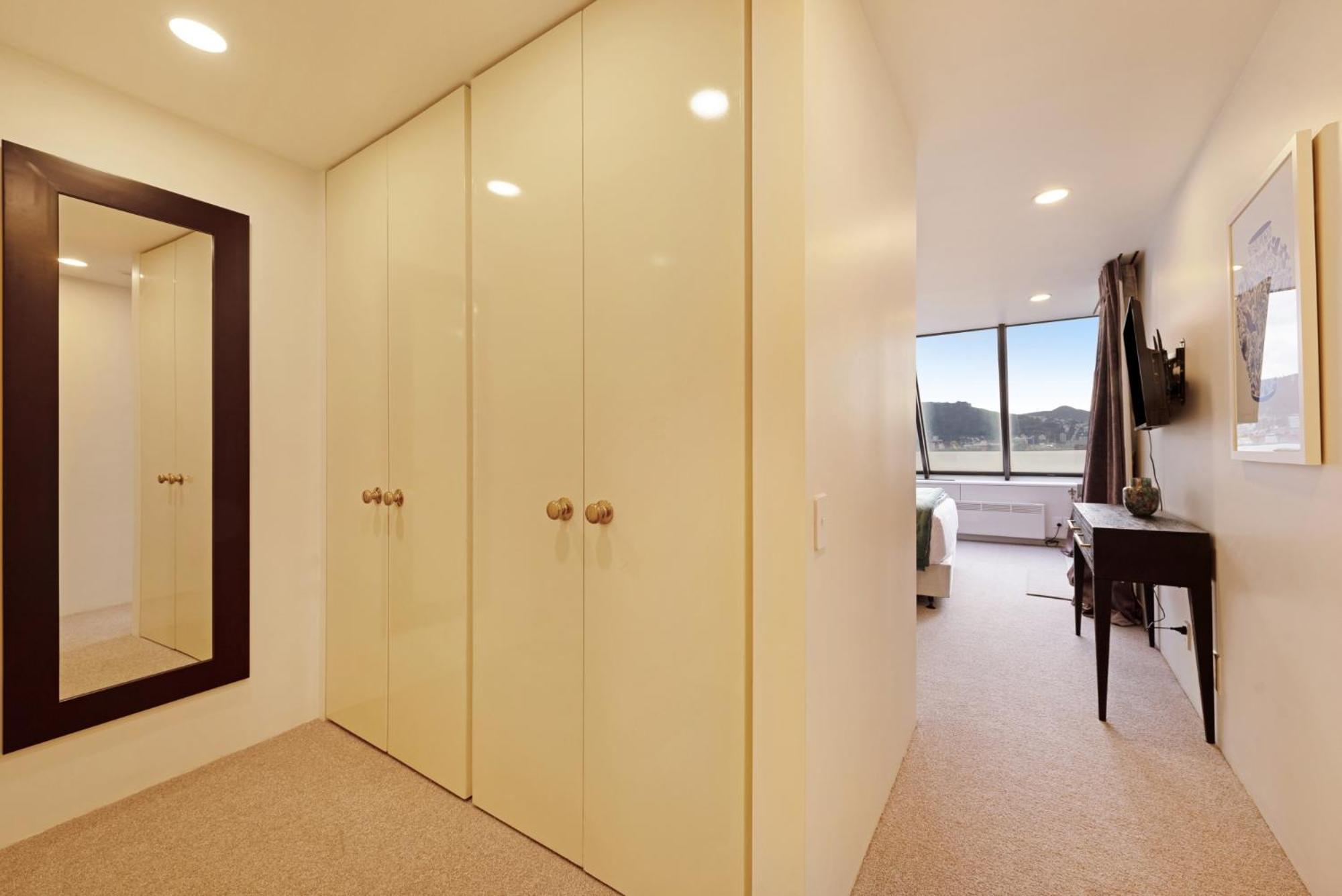 Bay Suites - 328 Oriental Parade Wellington Ngoại thất bức ảnh