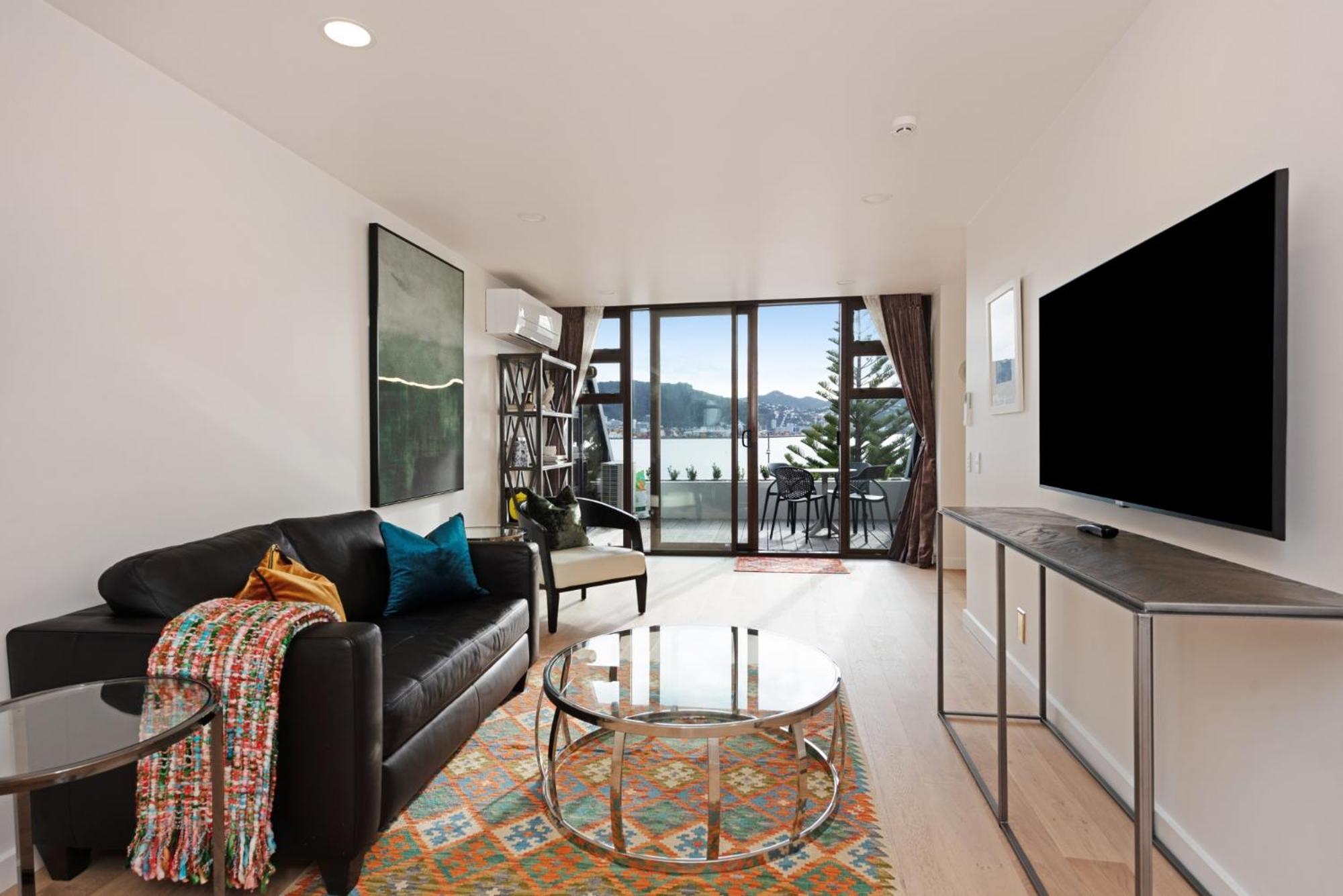 Bay Suites - 328 Oriental Parade Wellington Ngoại thất bức ảnh
