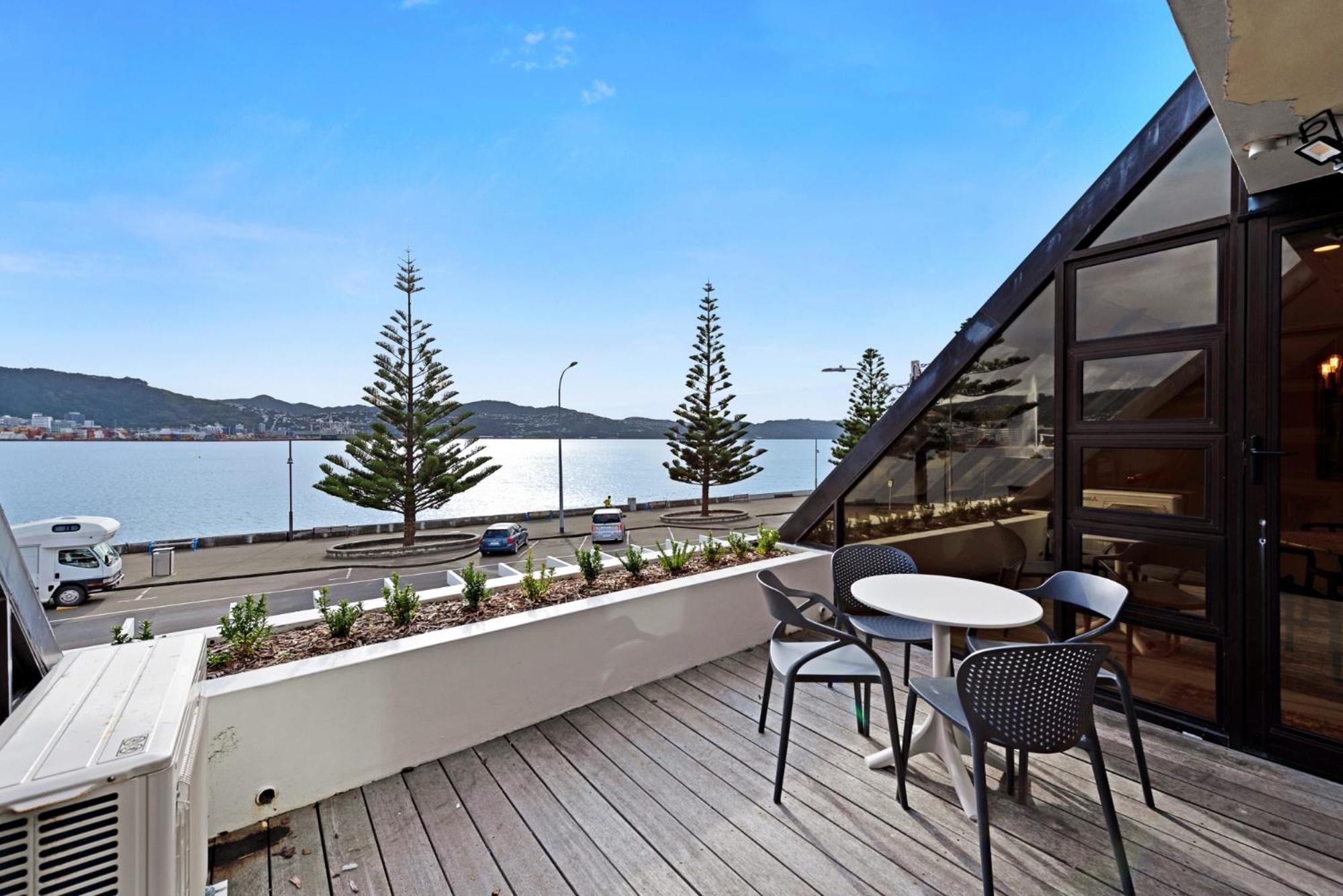 Bay Suites - 328 Oriental Parade Wellington Ngoại thất bức ảnh